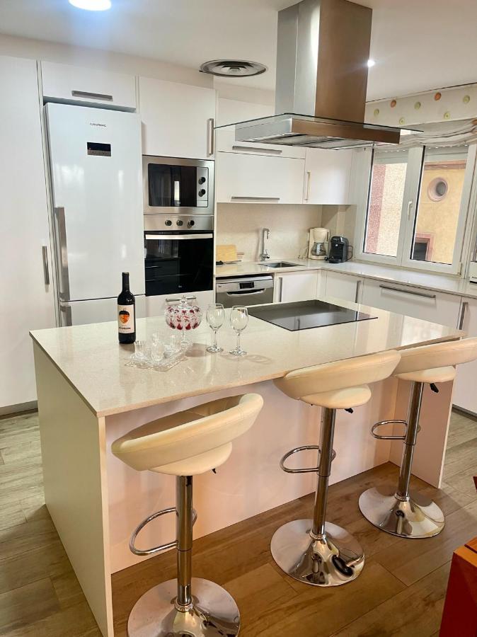 Seahomes Vacations - Nautic Maritime Apt Blanes Luaran gambar
